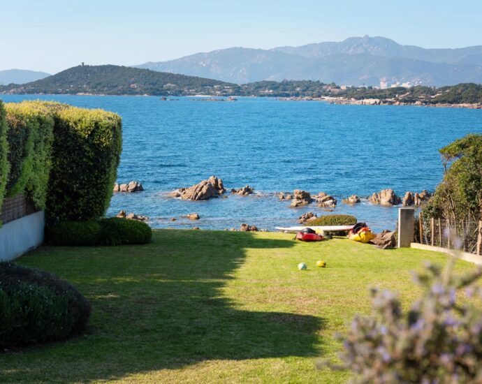 Near Porticcio, Waterfront Villa in Ruppione, 5 Bedrooms, Heated Pool, Stunning Sea Views