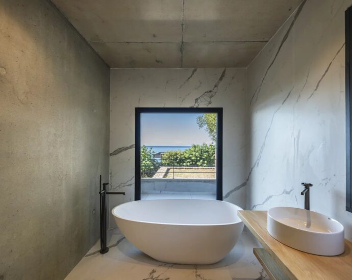 Abbartello, Olmeto, Villa d&rsquo;architecte, 6 chambres, piscine, vue mer panoramique, plage à pied