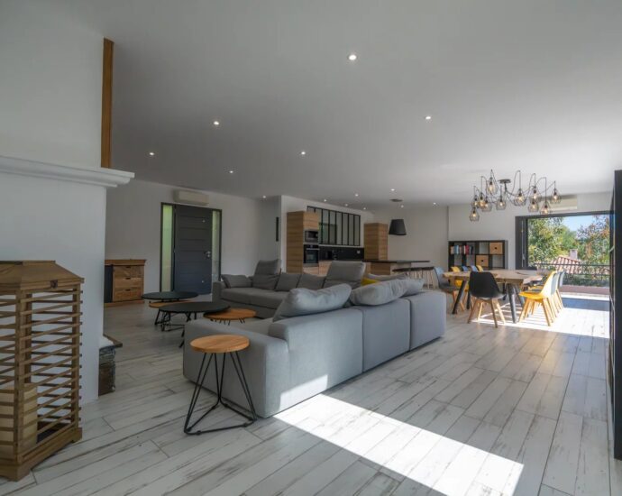 Porticcio, Rive Sud d&rsquo;Ajaccio, Villa,  7 pièces,  4 Chambres