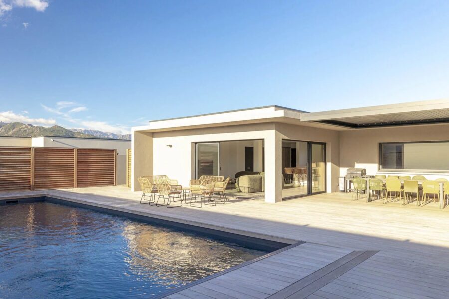 Mora dell Onda, Saint-Cyprien , Villa de plain-pied, 6 chambres, piscine, proche plage