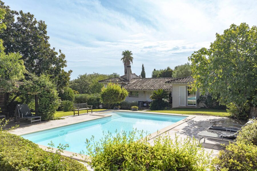 Porto-Vecchio, Domaine de Marina di Fiori, 5-bedroom villa, swimming pool, near the beach, open views