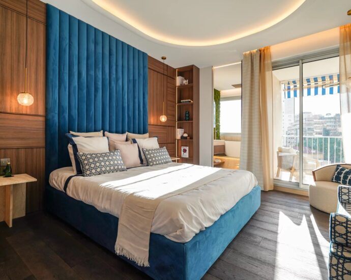 Monaco, Château Périgord I, Furnished 4-room apartment with sea view, ideally located close to all amenities.