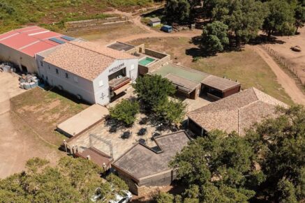 Cap Corse, Pietracorbara, Domaine privé, 6 logements, piscine et espaces extérieurs, projet résidentiel ou touristique, proche plage