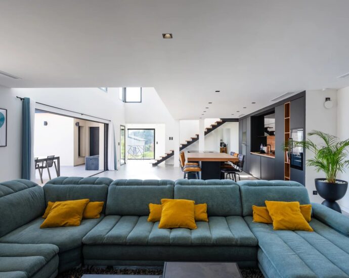 Bastia Sud, Villa vue mer, 7 pièces, 3 chambres, piscine, proche plage