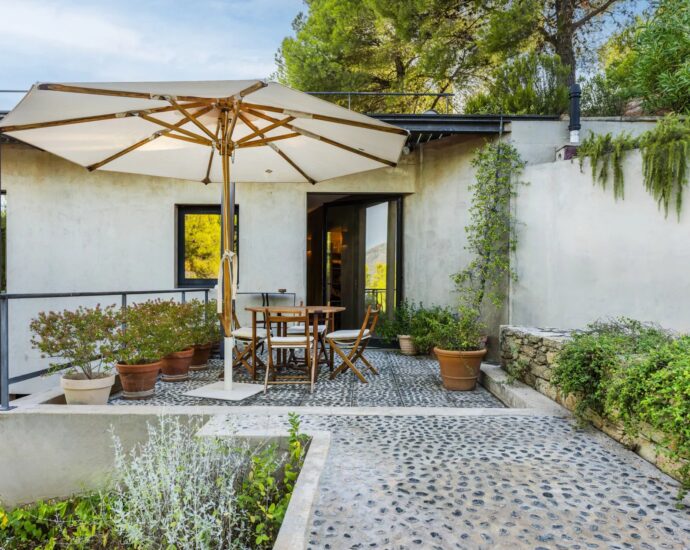 Saint-Florent,  Contemporary Villa, 4 Bedrooms, Panoramic Sea View, Private Estate, Walking Distance to Beach