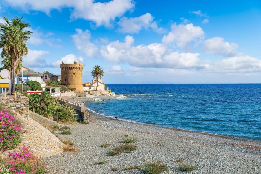 Cap Corse, Miomo, terrain constructible avec permis de construire, vue mer panoramique