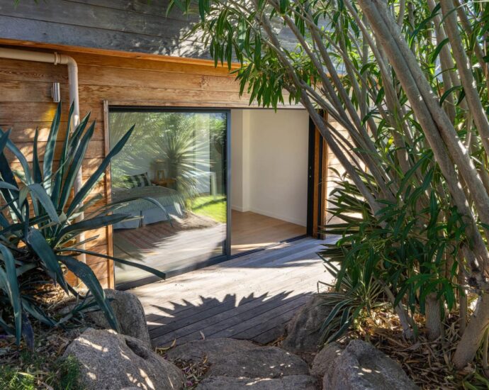 Exclusivité, Tarco, Villa vue mer,  8 chambres, piscine chauffée, salle de sport, proche plage