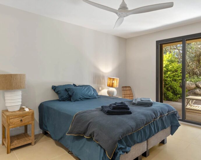 Pianottoli Caldarello, Villa, Walking distance to the beach, 6 bedrooms, Swimming pool