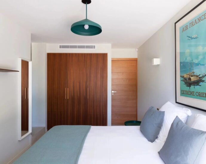 Porto-Vecchio, Domaine de Cala Rossa, villa 4 chambres, piscine, plage à pied