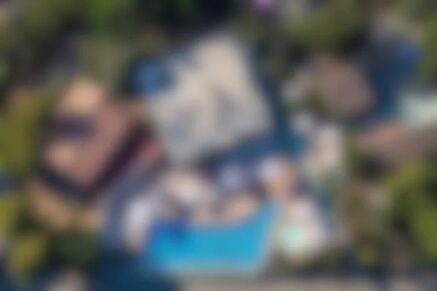 Off Market, South Corsica, 4-Star Campsite, Swimming Pool, Walking Distance to the Beach, Sea View