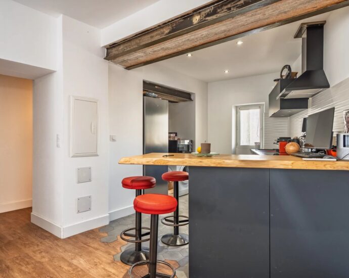 Lumio, appartement, 2 chambres, vue panoramique mer et montagnes, proche plage