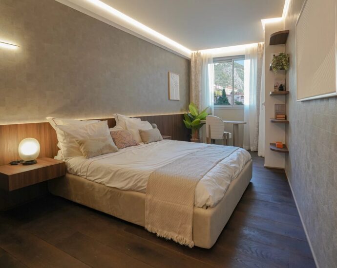 Monaco, Château Périgord I, Furnished 4-room apartment with sea view, ideally located close to all amenities.