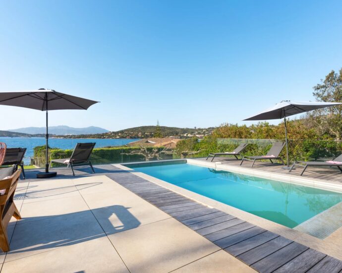 Near Porticcio, Waterfront Villa in Ruppione, 5 Bedrooms, Heated Pool, Stunning Sea Views