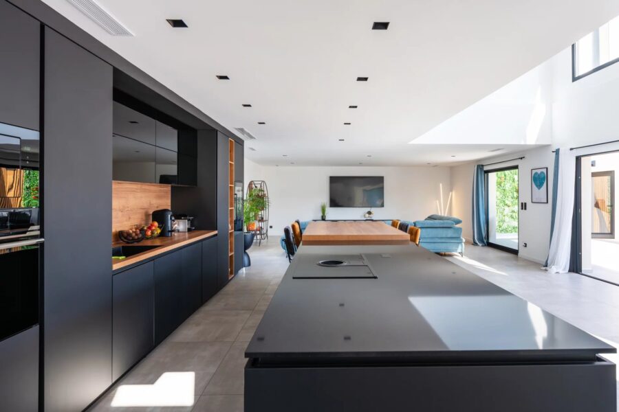 Bastia Sud, Villa vue mer, 7 pièces, 3 chambres, piscine, proche plage