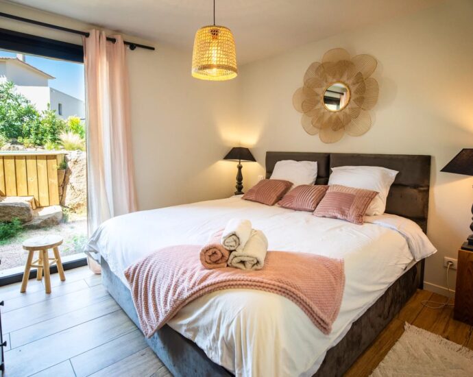 Arasu – Bergerie, de 3 chambres, dortoir avec piscine, proche du cabanon bleu