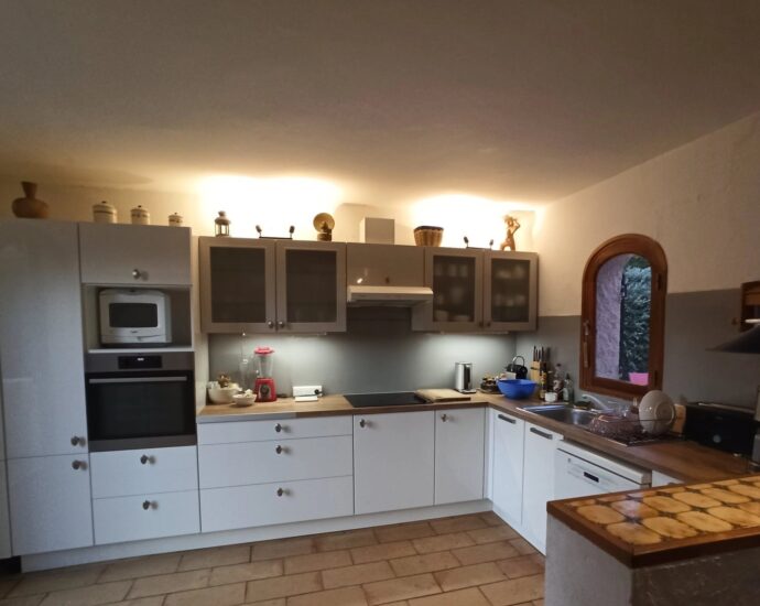 Porto-Vecchio, Domaine de Cala Rossa, 5 bedrooms, sea view and close to the beach