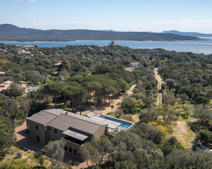 Pianottoli Caldarello, Villa, Walking distance to the beach, 6 bedrooms, Swimming pool