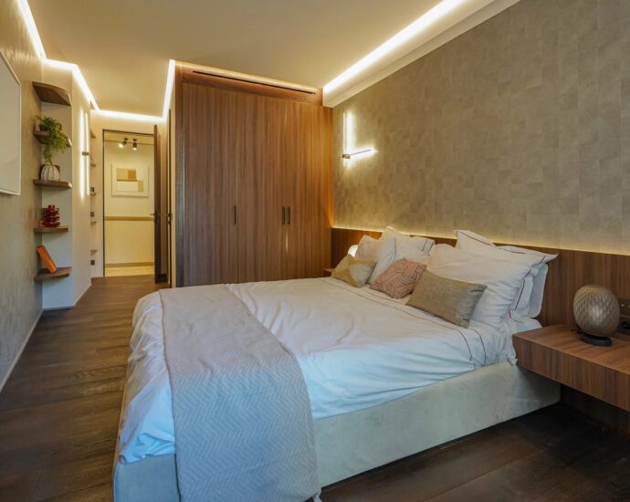 Monaco, Château Périgord I, Furnished 4-room apartment with sea view, ideally located close to all amenities.