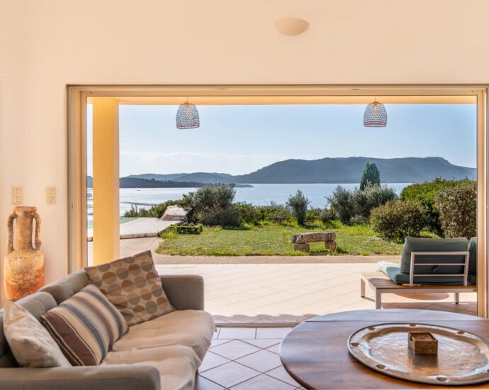 Porto-Vecchio, Golfo di Sogno, Panoramic Sea View Villa, 4 Bedrooms, Pool, Close to Beach