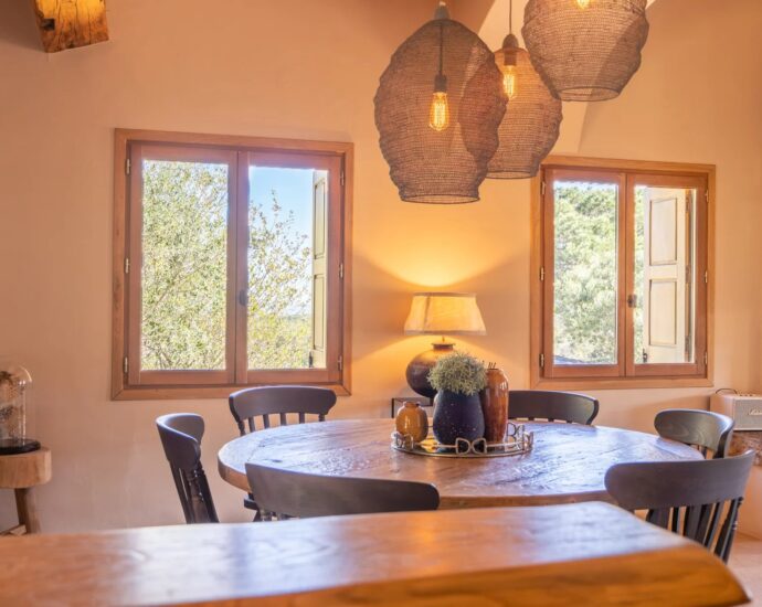 Porto-Vecchio, Piccovaggia, Farmhouse‑style Villa, 4 Bedrooms, Private Estate, Close to the Beach