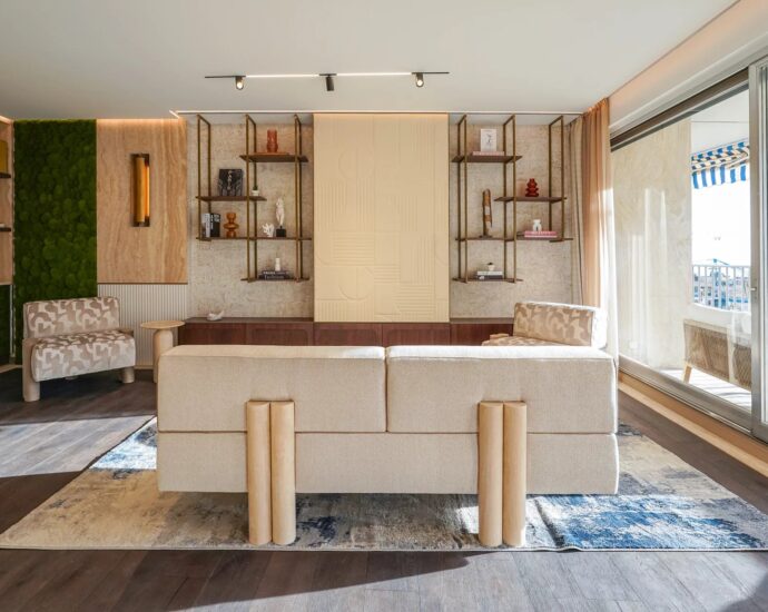 Monaco, Château Périgord I, Furnished 4-room apartment with sea view, ideally located close to all amenities.