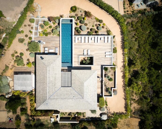 Domaine privé – Pinarello, Villa de 5 chambres, vue mer, piscine à débordement, proche plage