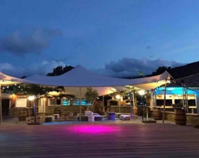 Cap Corse, Pietracorbara, Domaine privé, 6 logements, piscine et espaces extérieurs, projet résidentiel ou touristique, proche plage