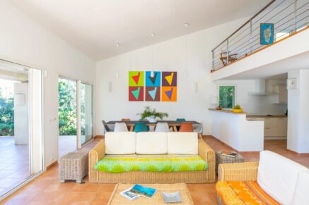 RV1880 – Domaine de Cala Rossa, villa 4 chambres, pied dans l’eau