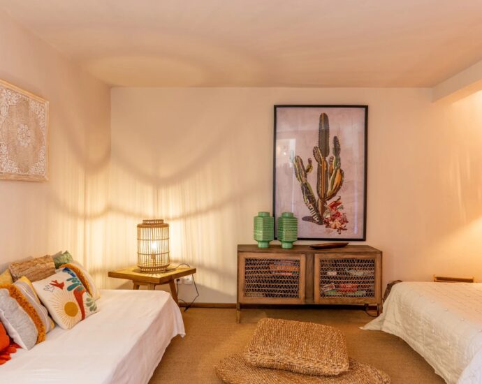 Porto-Vecchio, Piccovaggia, Farmhouse‑style Villa, 4 Bedrooms, Private Estate, Close to the Beach