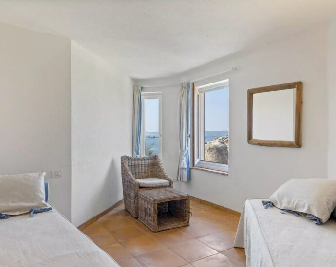 Cavallo island – Duplex top floor – Terraces 506 sq ft – 360° sea view