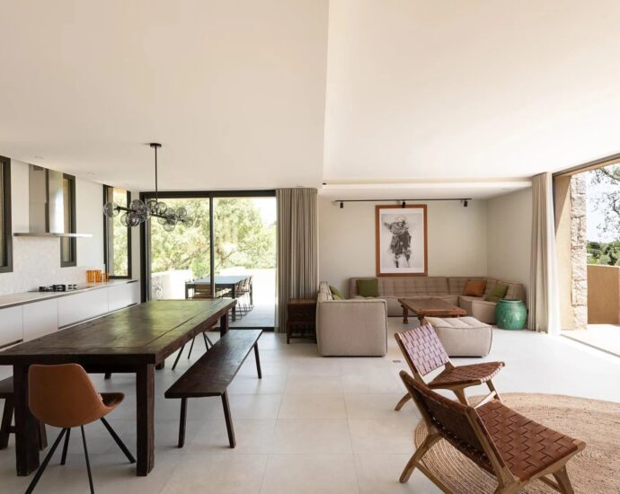 Porto-Vecchio, Domaine de Cala Rossa, villa 4 chambres, piscine, plage à pied