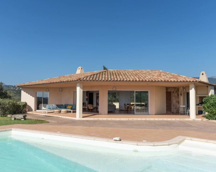 Porto-Vecchio, Golfo di Sogno, Panoramic Sea View Villa, 4 Bedrooms, Pool, Close to Beach