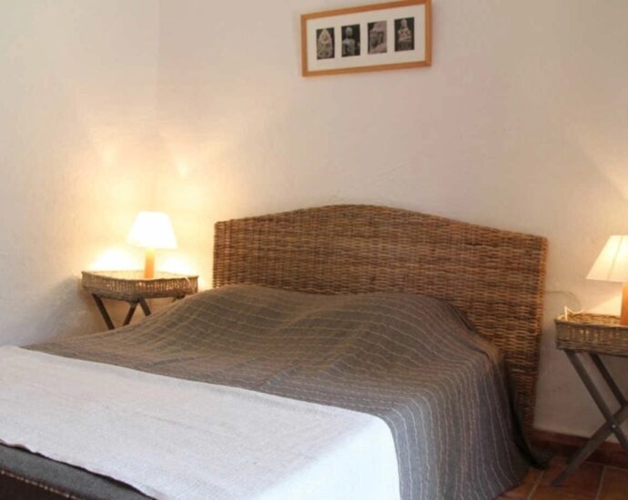 Porto-Vecchio, Domaine de Cala Rossa, 5 bedrooms, sea view and close to the beach