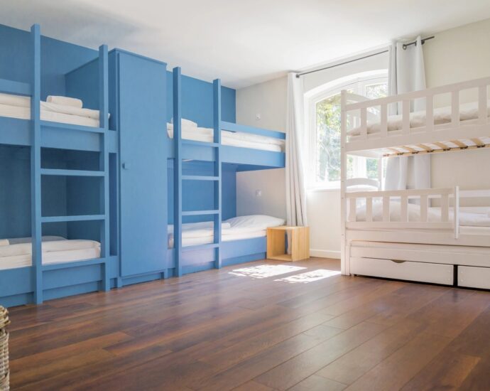 Porto-Vecchio, Domaine de Cala Rossa, villa 8 bedrooms, pool and close to the beach