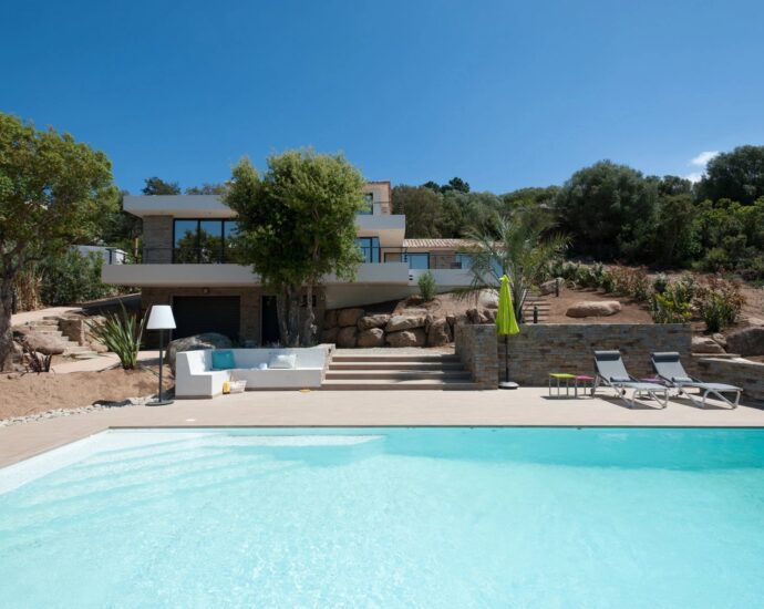 Porto Vecchio, Arasu, Villa 4 chambres, Piscine et proche plage