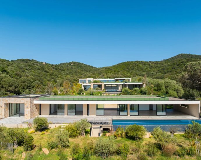 Porticcio, Villa vue mer, nouveau programme, domaine privé, 3 chambres, piscine, proche plage