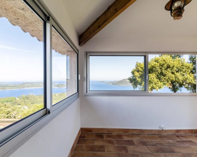 Porto Vecchio, Marina di Fiori Estate, Property with panoramic sea view over the Gulf of Porto Vecchio