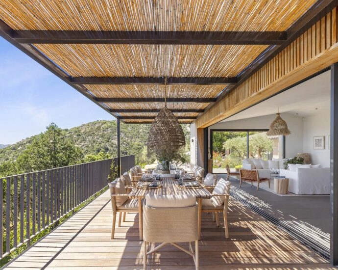 Porto-Vecchio, Palombaggia, Villa vue mer panoramique, 6 chambres, piscine chauffée, plage à pied