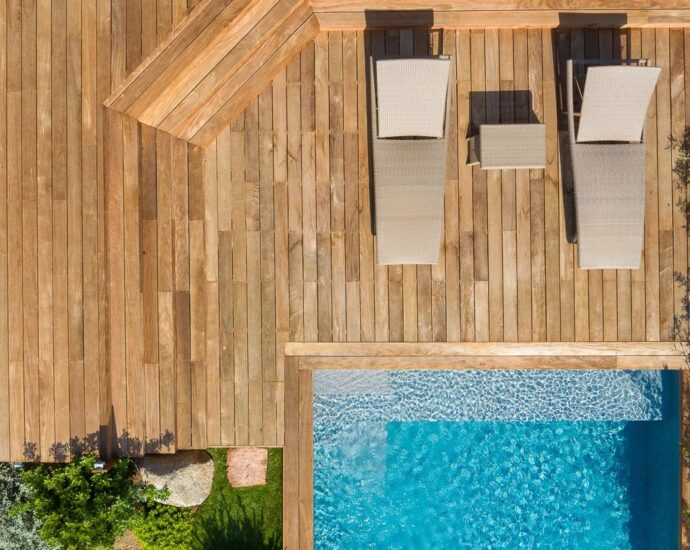 Porto-Vecchio, Precojo, 2-Bedroom Villa with Heated Pool, Near Santa Giulia Beach, with Open Views