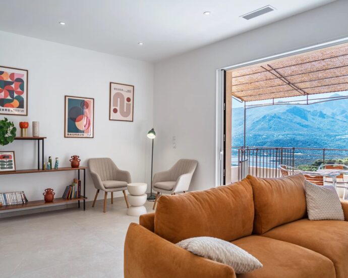 Balagne, Santa-Reparata di Balagna, Villa 9 chambres, vue lac et montagnes, Piscine, Salle de sport, Sauna, Proche l&rsquo;Île Rousse et plages