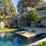 Lecci, Villa d&rsquo;architecte, 5 chambres, piscine, vue montagne, proche plage