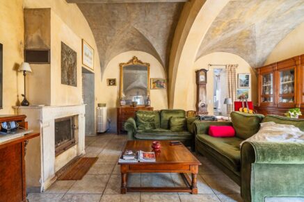 Bastia, centre-ville, maison de maître, 5 chambres, piscine, proche plage