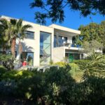 Pinarello, Villa contemporaine 5 chambres avec piscine et vue mer, au cœur du maquis