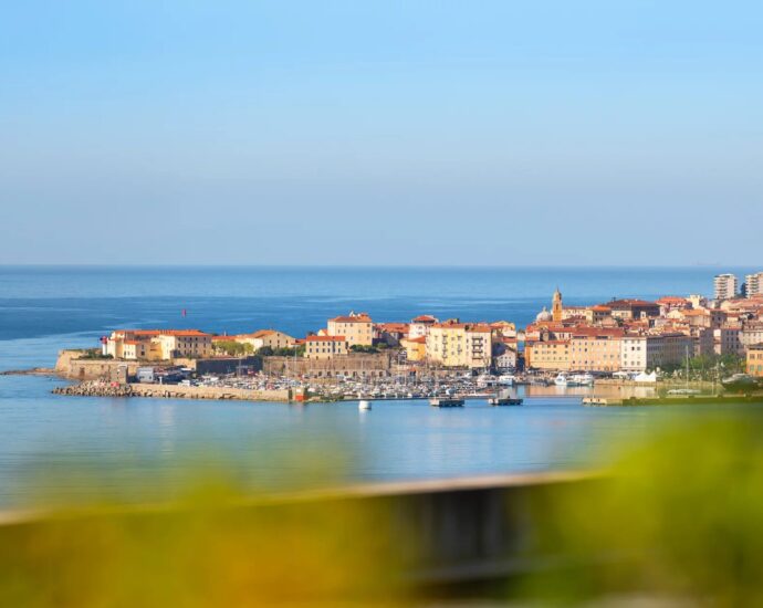 Exclusive,  Ajaccio, Panoramic sea-view penthouse, 3 bedrooms, close to the beach