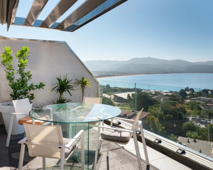 Exclusive,  Ajaccio, Panoramic sea-view penthouse, 3 bedrooms, close to the beach