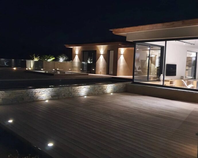 Domaine privé – Pinarello, Villa de 5 chambres, vue mer, piscine à débordement, proche plage