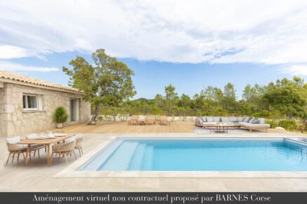 Lecci-, Villa 4 chambres, de plain-pied, avec piscine, proche plage
