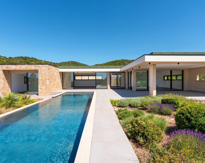 Porticcio, Villa vue mer, nouveau programme, domaine privé, 3 chambres, piscine, proche plage