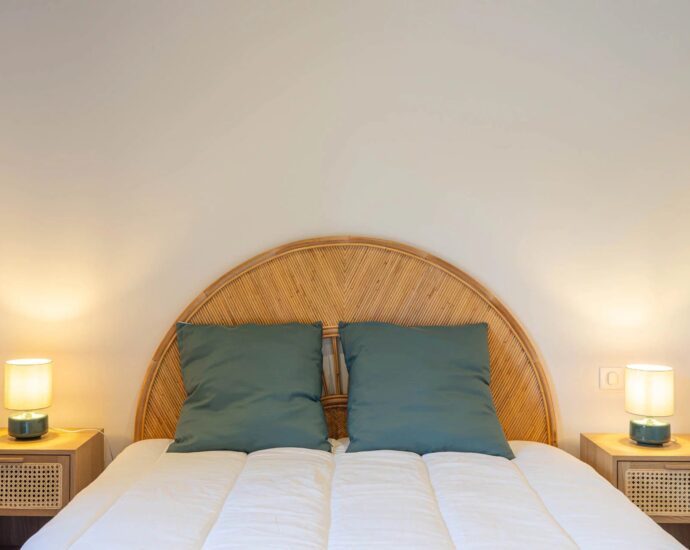 Sainte-Lucie de Porto-Vecchio, Cirendinu, Shepherd’s-Style Villa, 4 Bedrooms, Pool, Close to the Beach