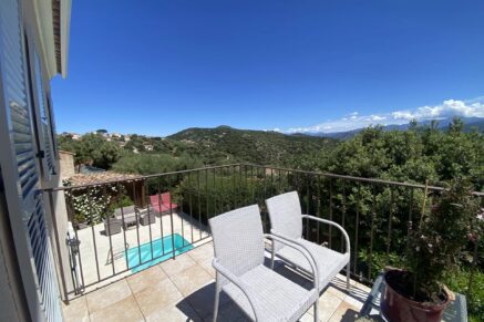 Balagne, Santa-Reparata-di-Balagna, Villa avec piscine, 4 chambres, appartement indépendant, vue montagnes, proche plage et L&rsquo;Île-Rousse